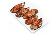 Мидии запеченные острые
